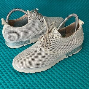 HISPANITAS JOY Casual Sports Looks Lace Up Silver Meshed Sneakers for Women | 38